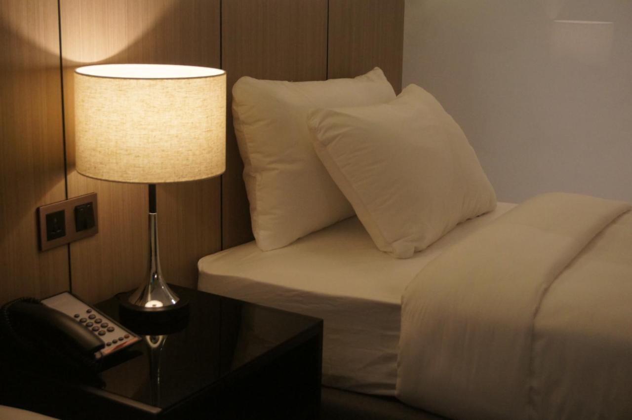 The Maximilian Hotel 카우아얀 외부 사진