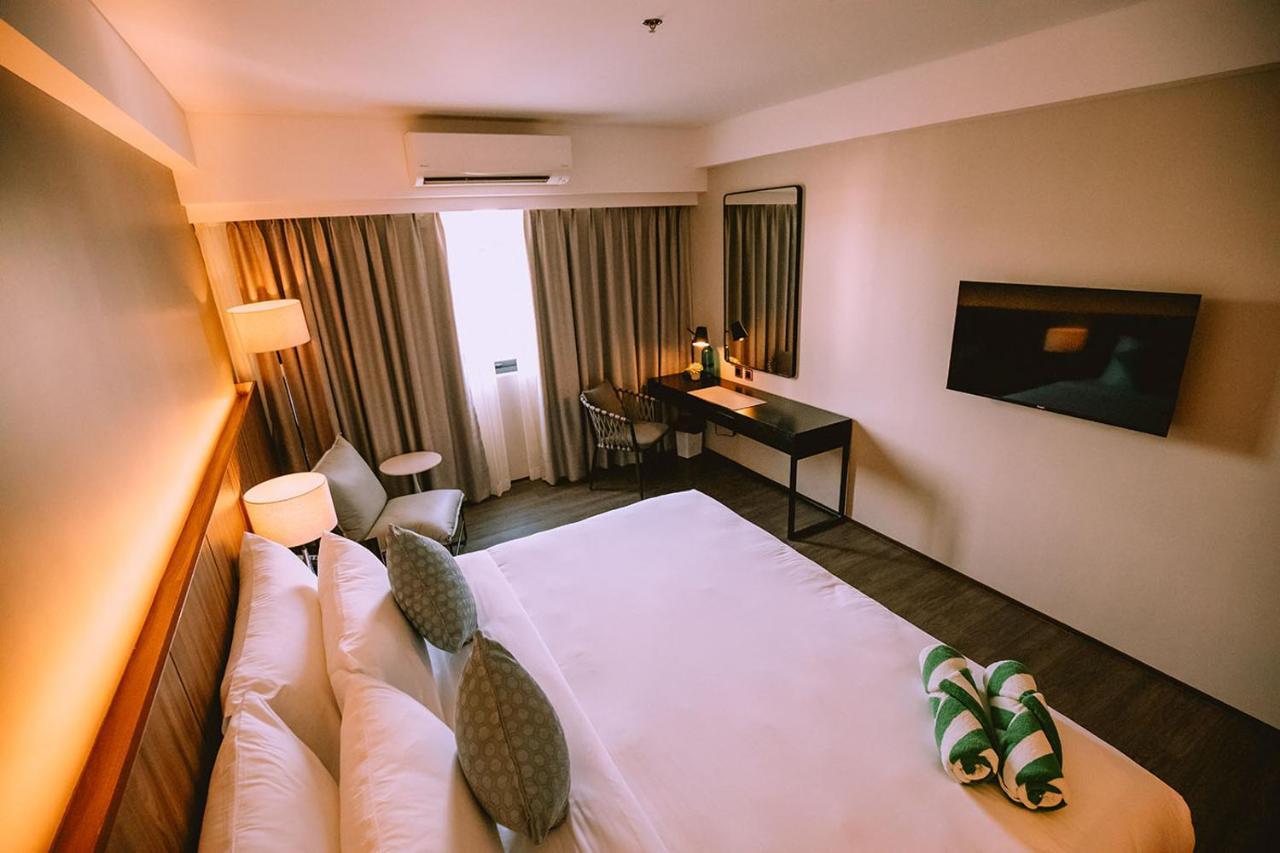 The Maximilian Hotel 카우아얀 외부 사진