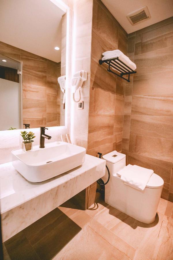 The Maximilian Hotel 카우아얀 외부 사진
