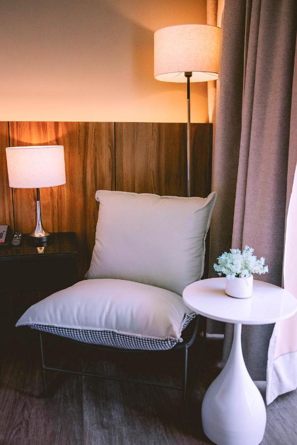 The Maximilian Hotel 카우아얀 외부 사진